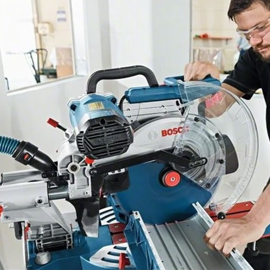 Gönye ve Profil Kesme Makinesi